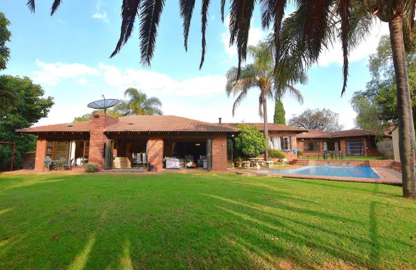 6 Bedroom House