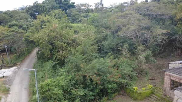 800 m² Land