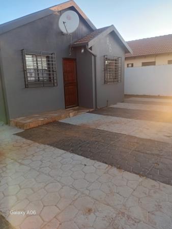 2 Bedroom House
