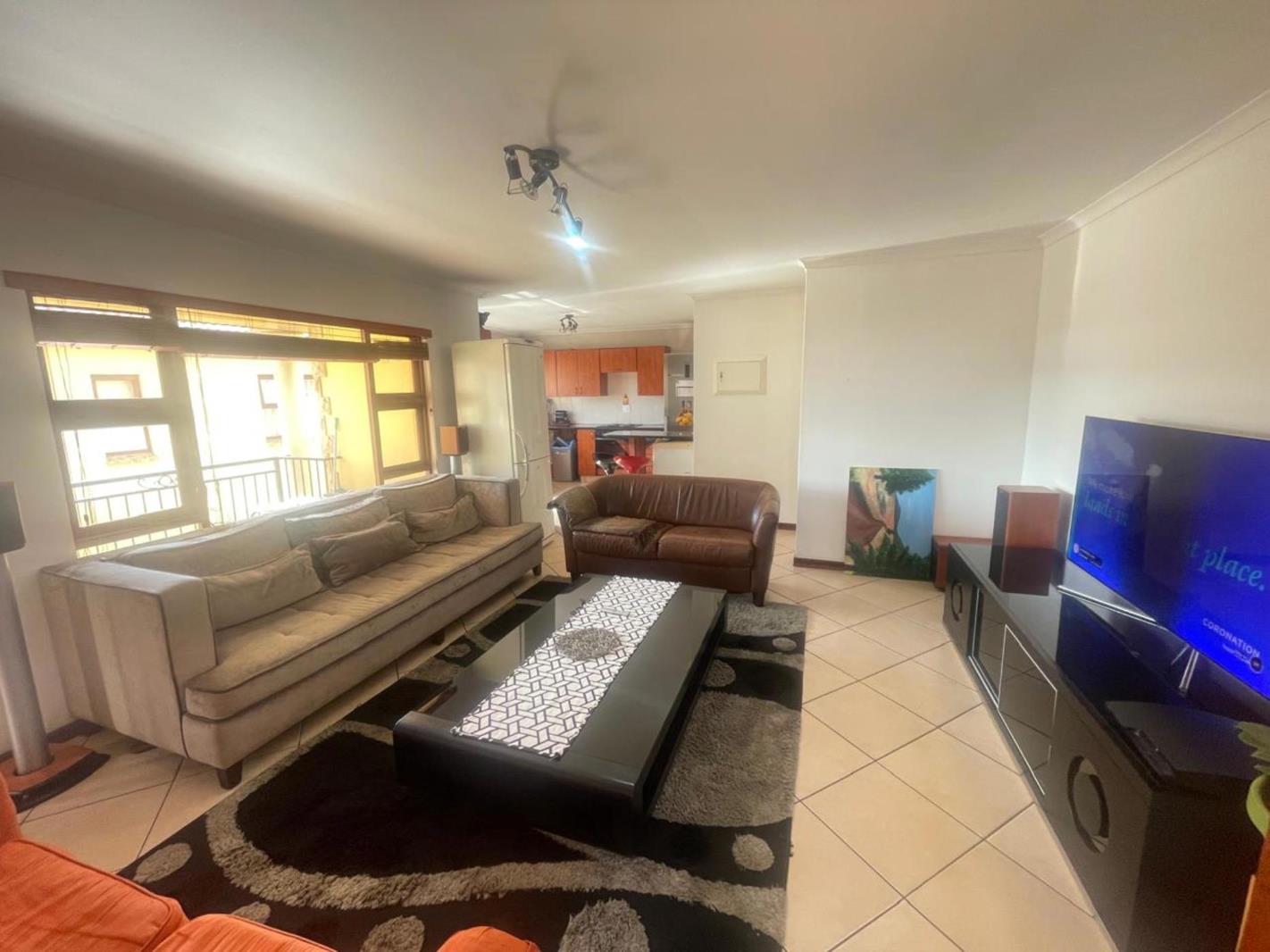 3 Bedroom Apartment in Winchester Hills
