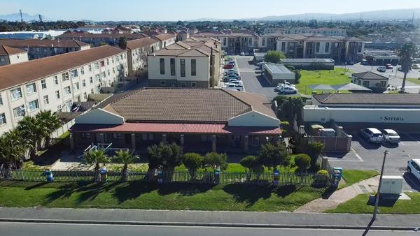 392 m² Commercial space