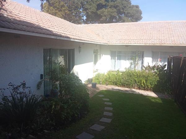 1 Bedroom House