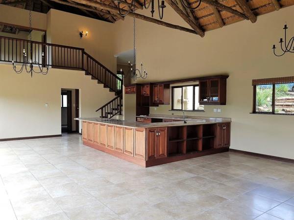 4 Bedroom Townhouse