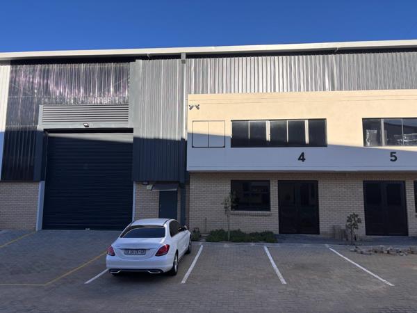564 m² Industrial space