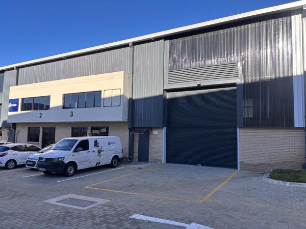 558 m² Industrial space