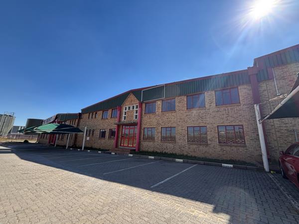1 033 m² Industrial space