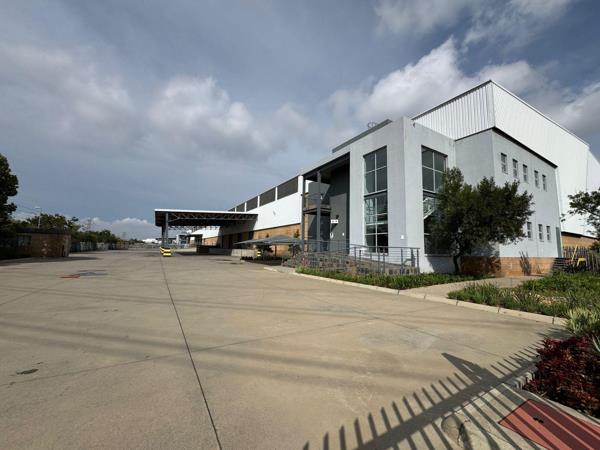 5 586 m² Industrial space