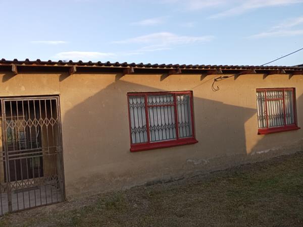 2 Bedroom House