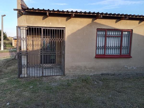 2 Bedroom House