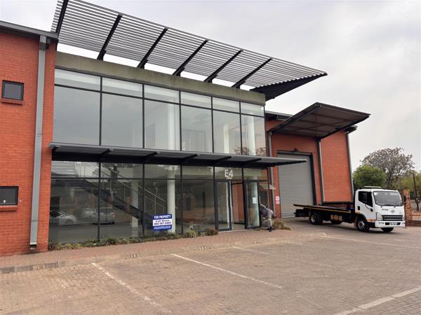 954 m² Industrial space