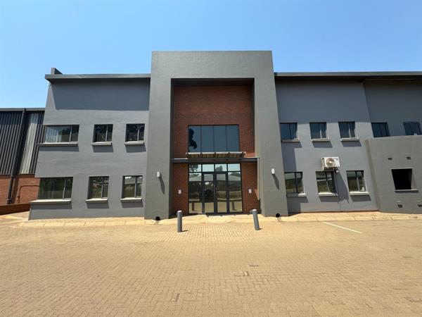 4 892 m² Industrial space