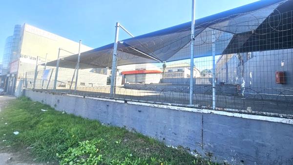 900 m² Commercial space