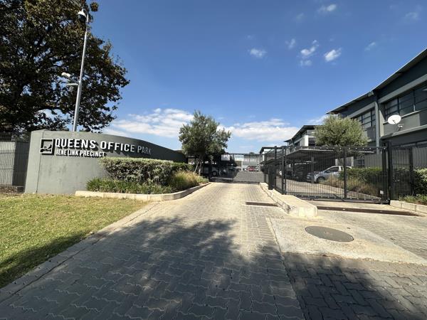 230 m² Commercial space