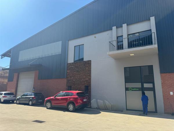 677 m² Industrial space