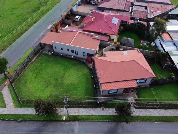 5 Bedroom House
