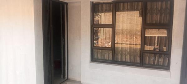 1 Bedroom House