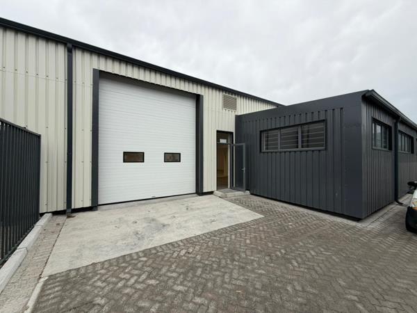 444 m² Industrial space
