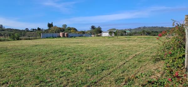8 840 m² Land