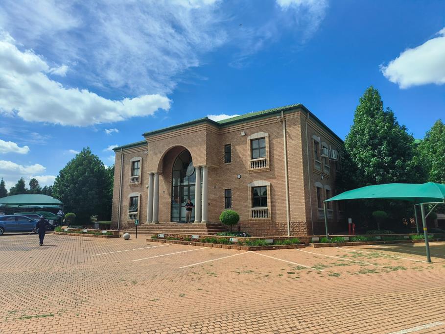 85 m² Commercial space