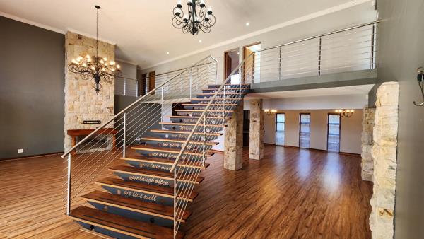 6 Bedroom House