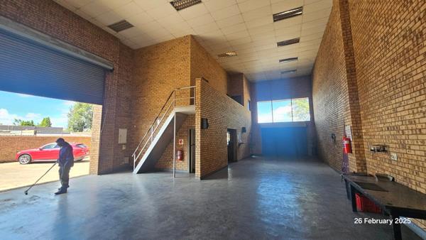 200 m² Commercial space