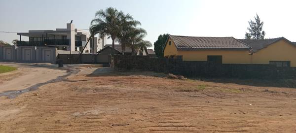 458 m² Land