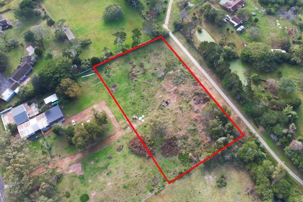 4 000 m² Land