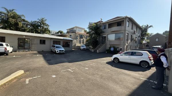 180 m² Commercial space