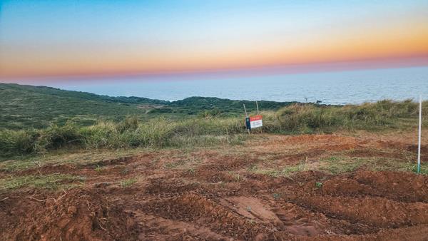 1 370 m² Land