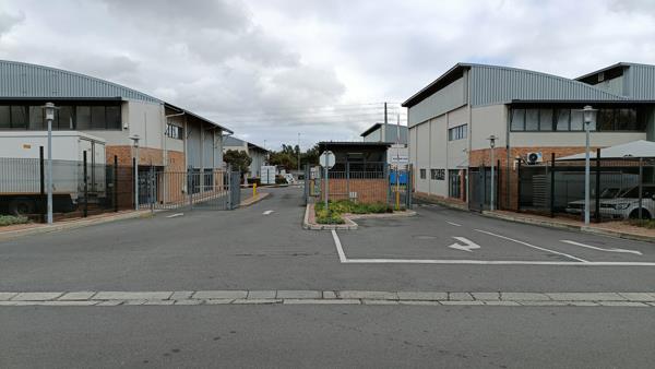 318 m² Industrial space