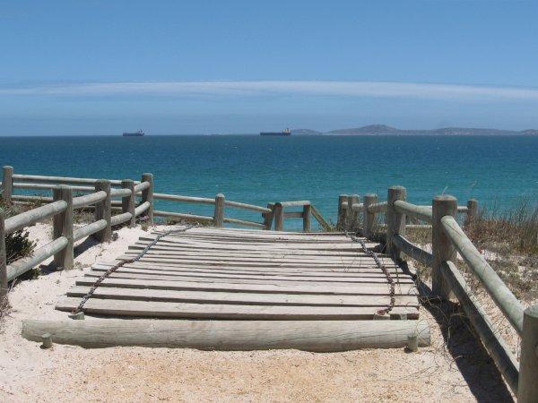 351 m² Land
