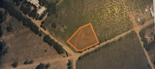 85 m² Land