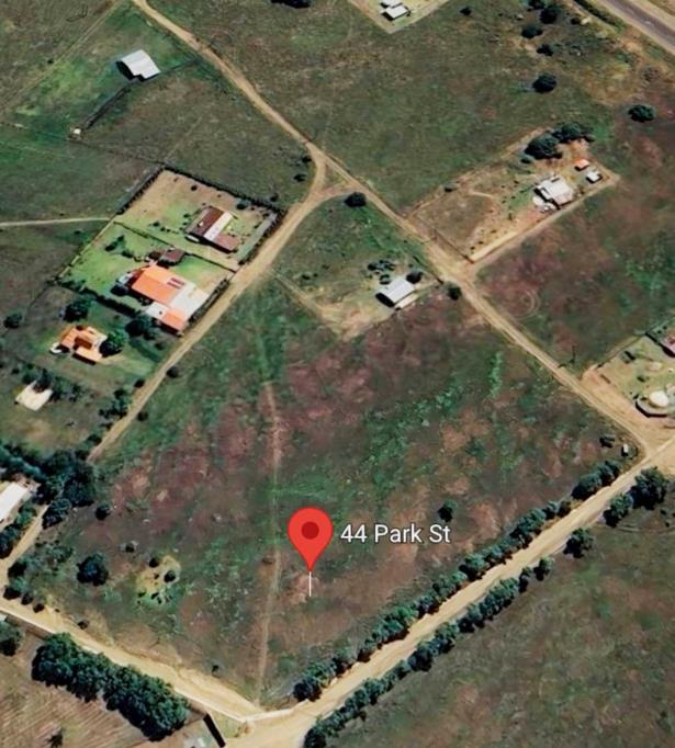 85 m² Land