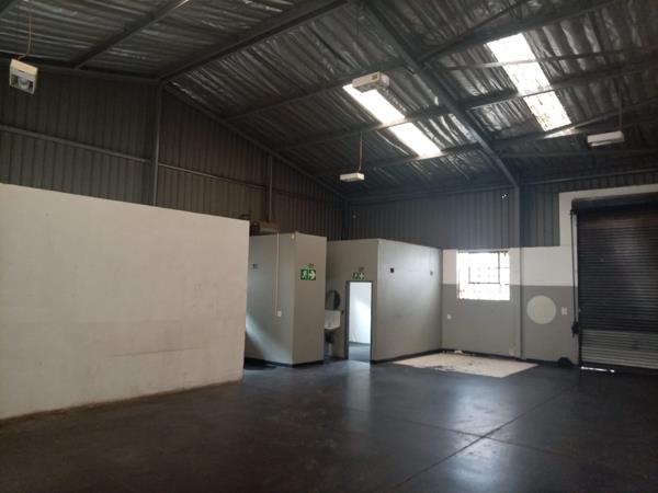 205 m² Commercial space