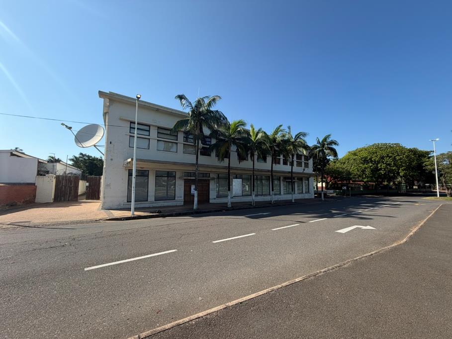 825 m² Commercial space