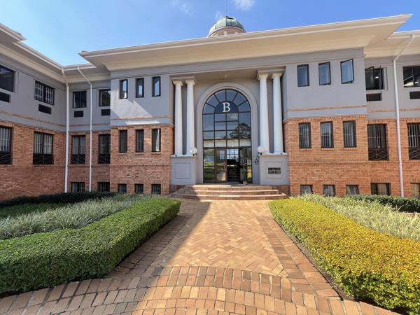 632 m² Commercial space