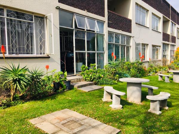 2 Bedroom Flat