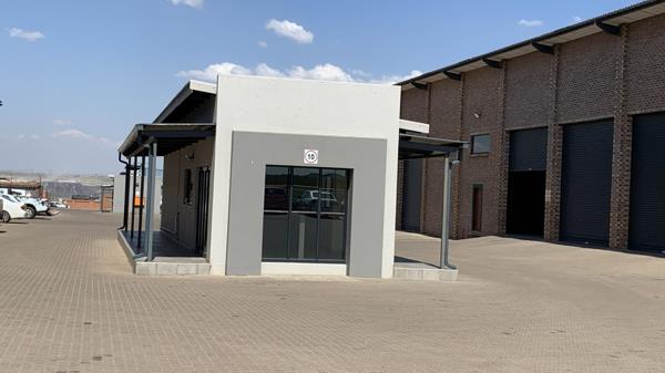 100 m² Commercial space