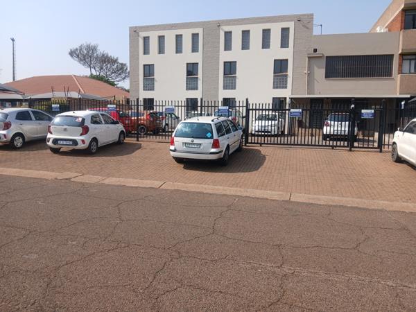 714 m² Commercial space