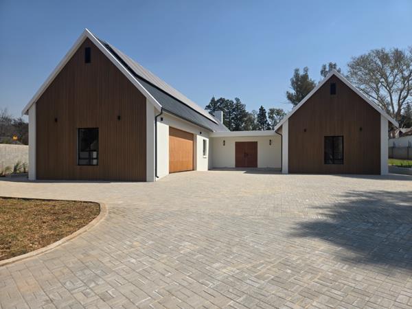 5 Bedroom House