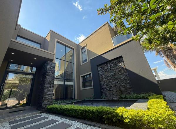 5 Bedroom House