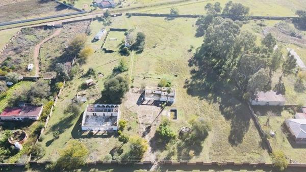 2.2 ha Land