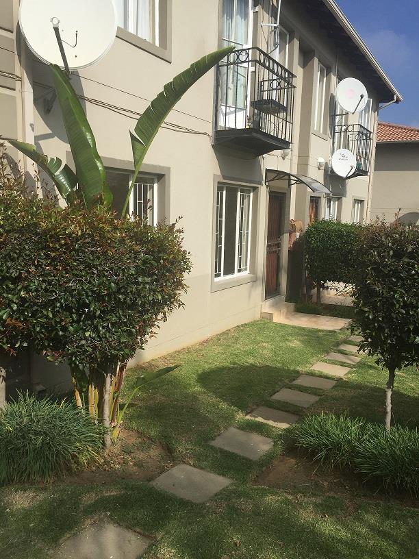 1 Bedroom Townhouse in Ferndale