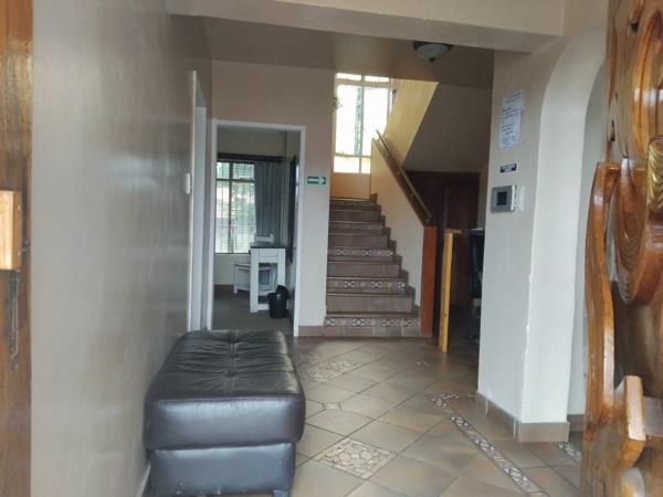 8 Bedroom House