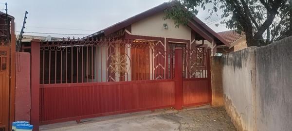 2 Bedroom House