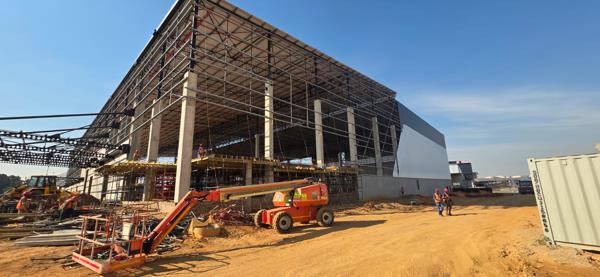 9 909 m² Industrial space