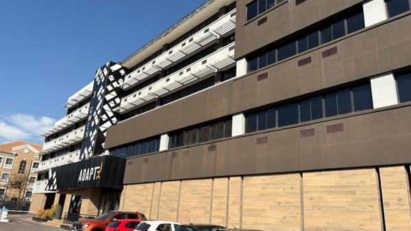 417 m² Office Space
