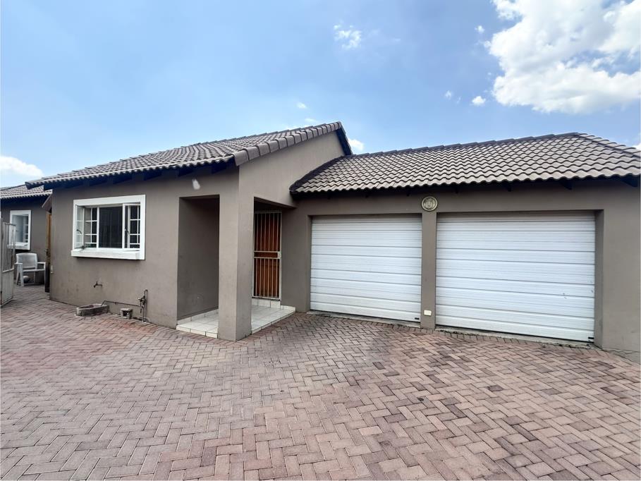 3 Bedroom Townhouse