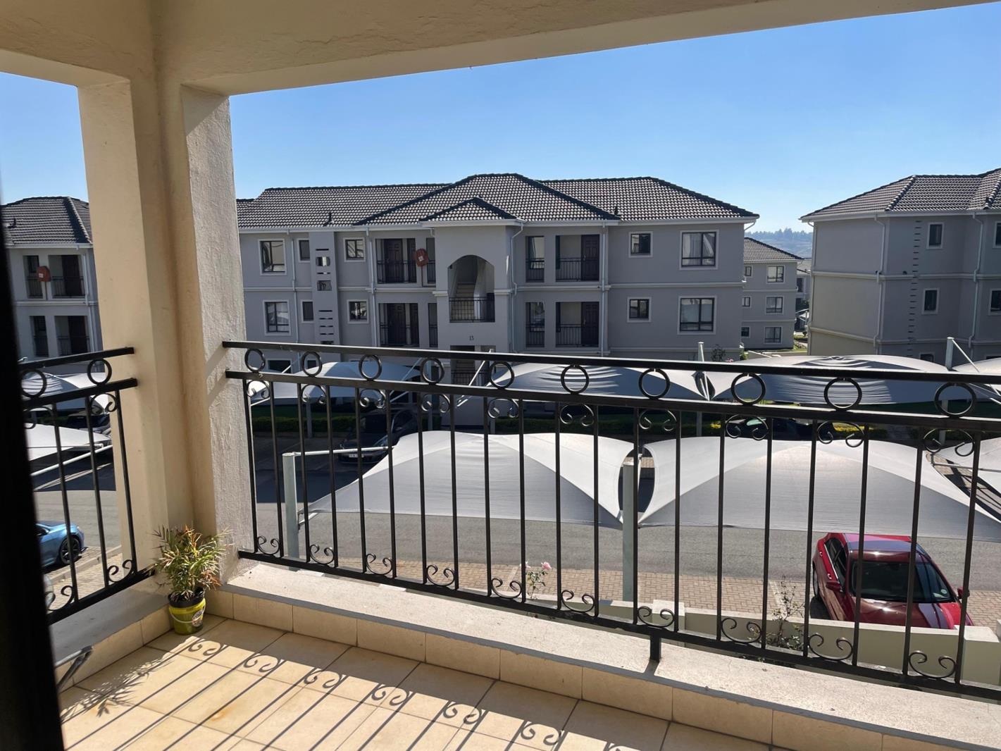 2 Bedroom Apartment in Summerset