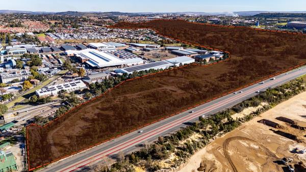 729 493 m² Industrial space